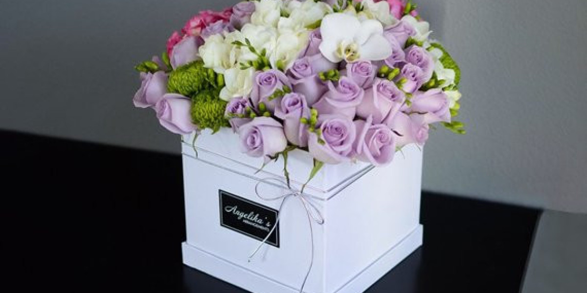 Why Custom Flower Boxes Are Essential for Modern Florists