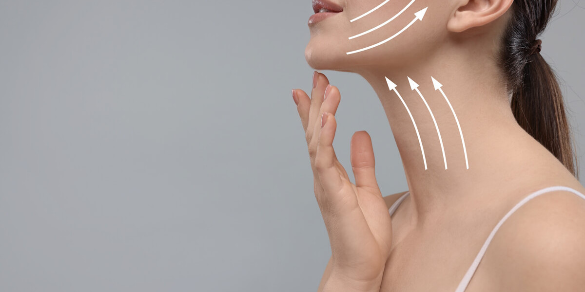 How Surgeons Decide Between a Neck Lift and Neck Liposuction